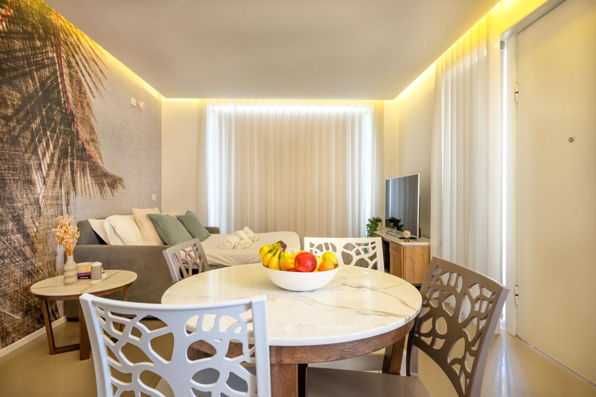 Exclusive Deluxe Apt Up To 6 People & Heated Tub Polignano a Mare Bagian luar foto