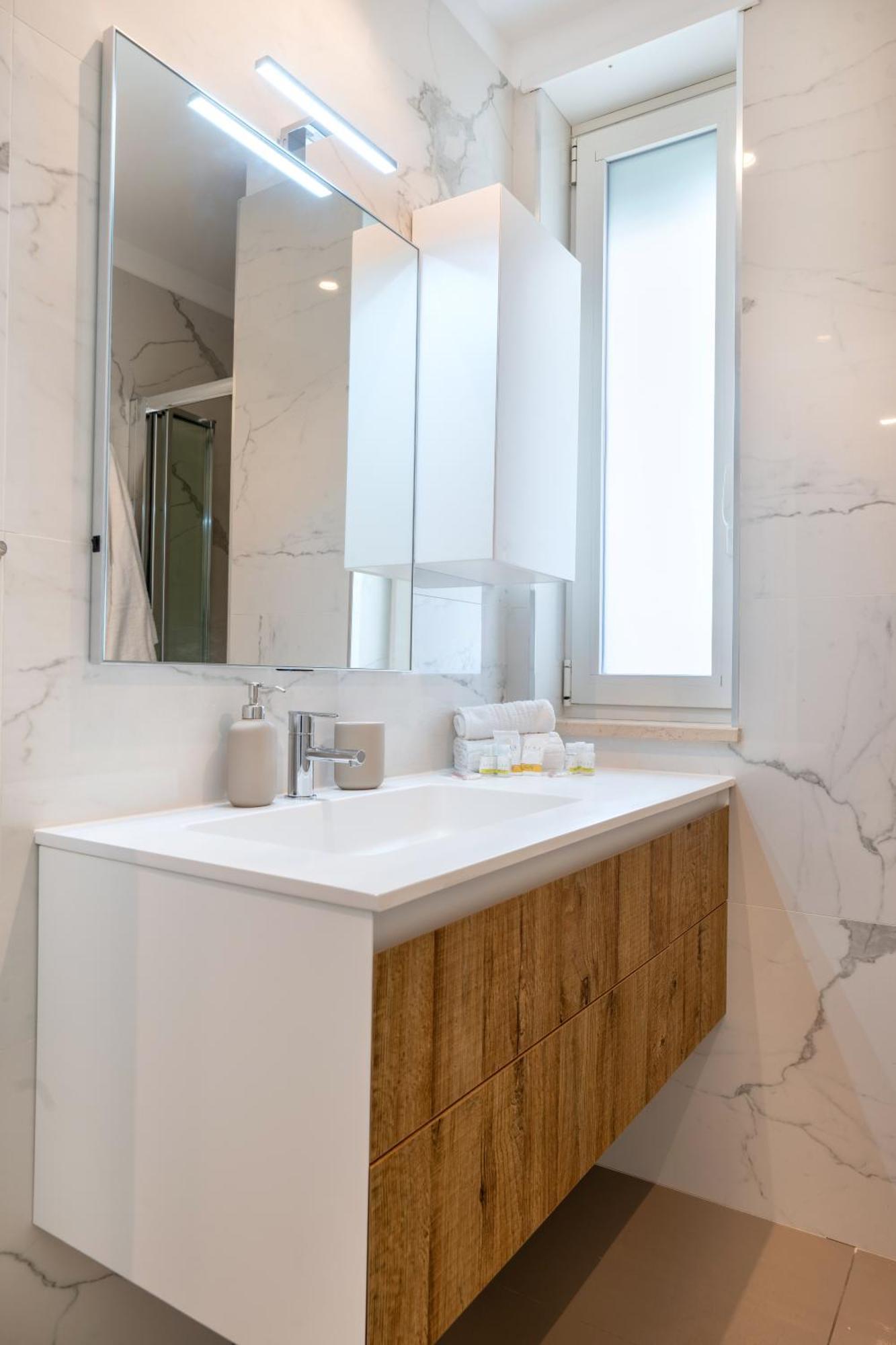 Exclusive Deluxe Apt Up To 6 People & Heated Tub Polignano a Mare Bagian luar foto