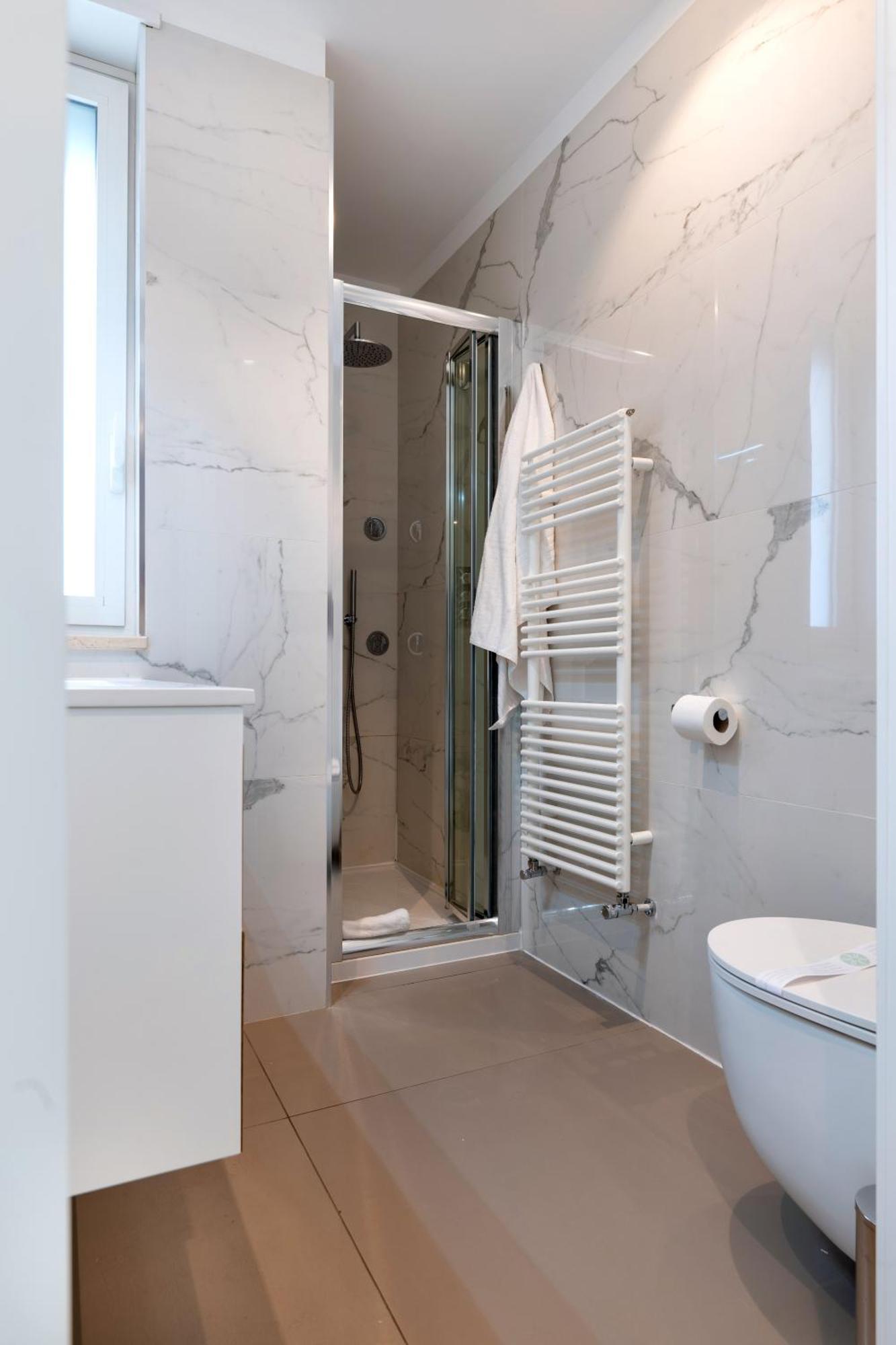 Exclusive Deluxe Apt Up To 6 People & Heated Tub Polignano a Mare Bagian luar foto