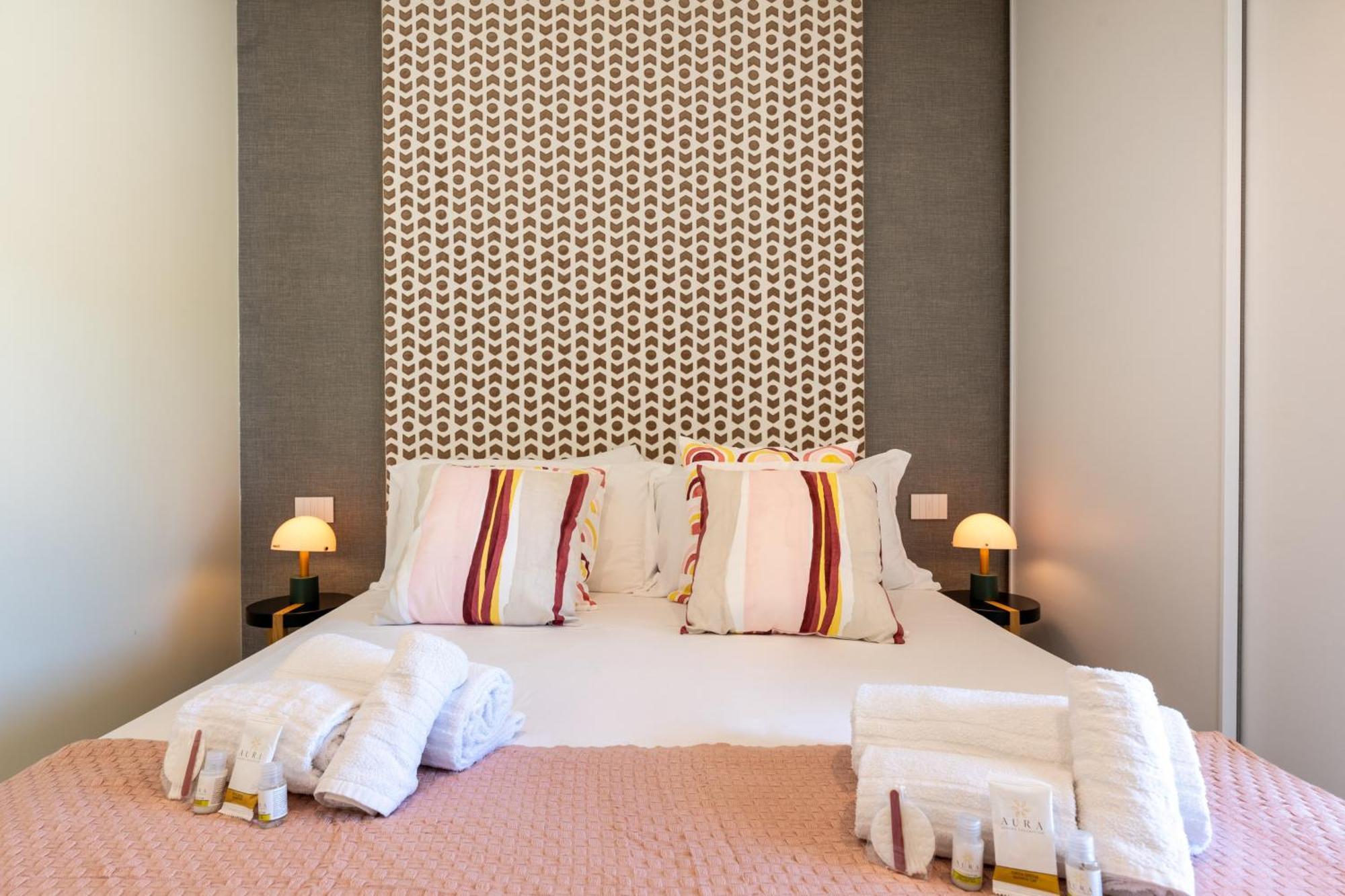 Exclusive Deluxe Apt Up To 6 People & Heated Tub Polignano a Mare Bagian luar foto